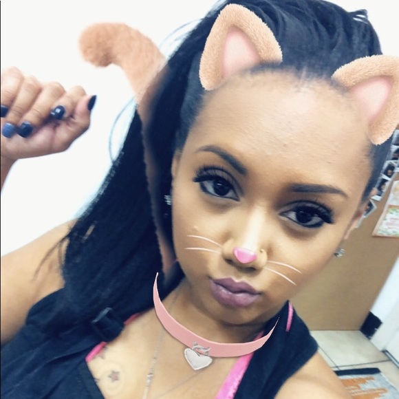 Meet your Posher, Kristina - Picture 2 of 2